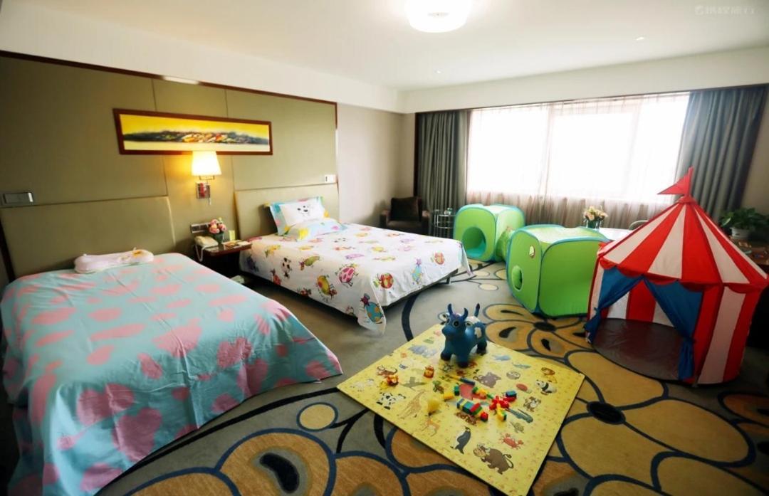Inzone Garland Hotel Jinan Extérieur photo